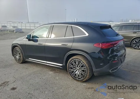 2023 Mercedes-Benz Eqe Suv 350 4Matic z USA, uszkodzony, nr VIN 4JGGM1CB2PA015234